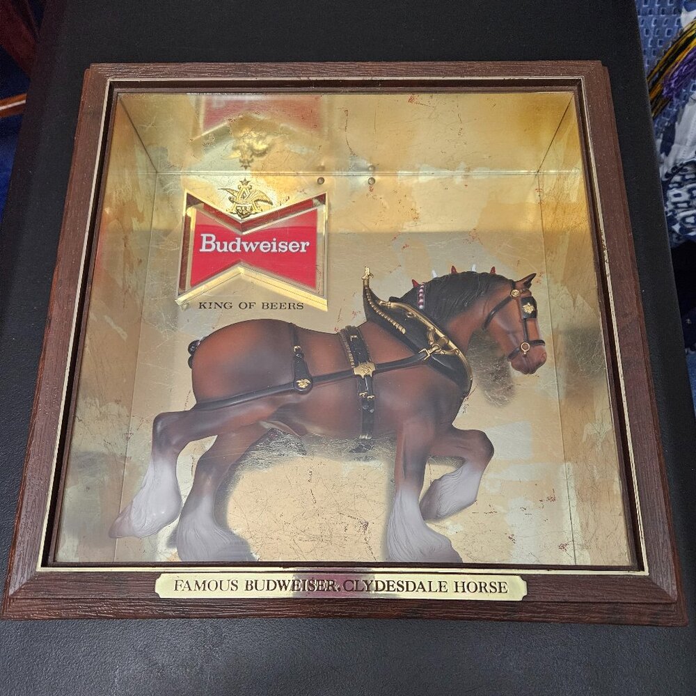 Vtg "Famous Budweiser Clydesdale Horse" Shadow Box (Encased in Plastic/Metal Cas